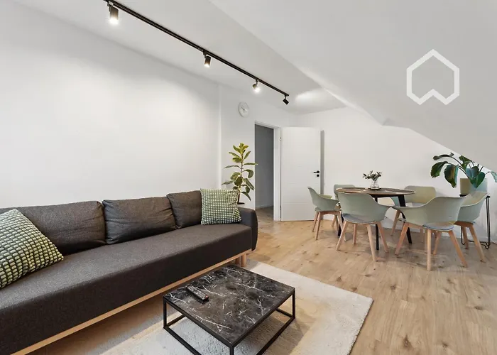 Appartement Day Young Life 55qm, Carport Wifi Nuremberg