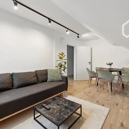 Apartmán Day Young Life 55qm, Carport Wifi Norimberk