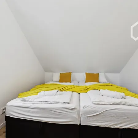 Day Young Life 55qm, Carport Wifi * Norimberk